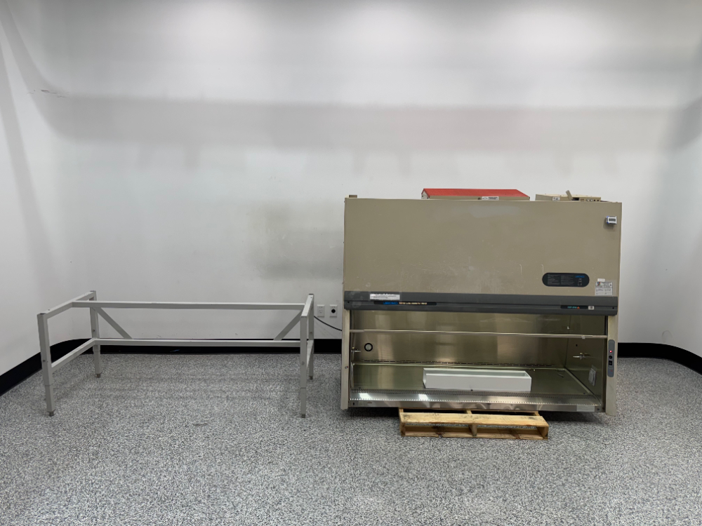 Image of Labconco A2 6' Biosafety Cabinet